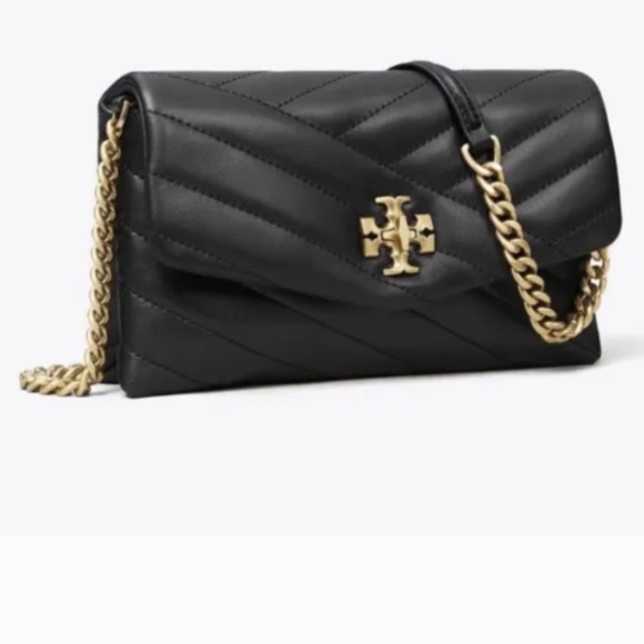 Tory Burch Handbags - SOLD* Tory Burch Black Quilted Leather Clutch
